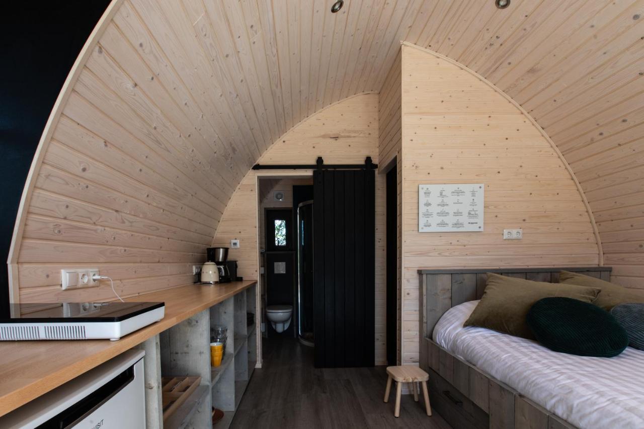 Pod Huisje Met Hottub Dokkum Extérieur photo