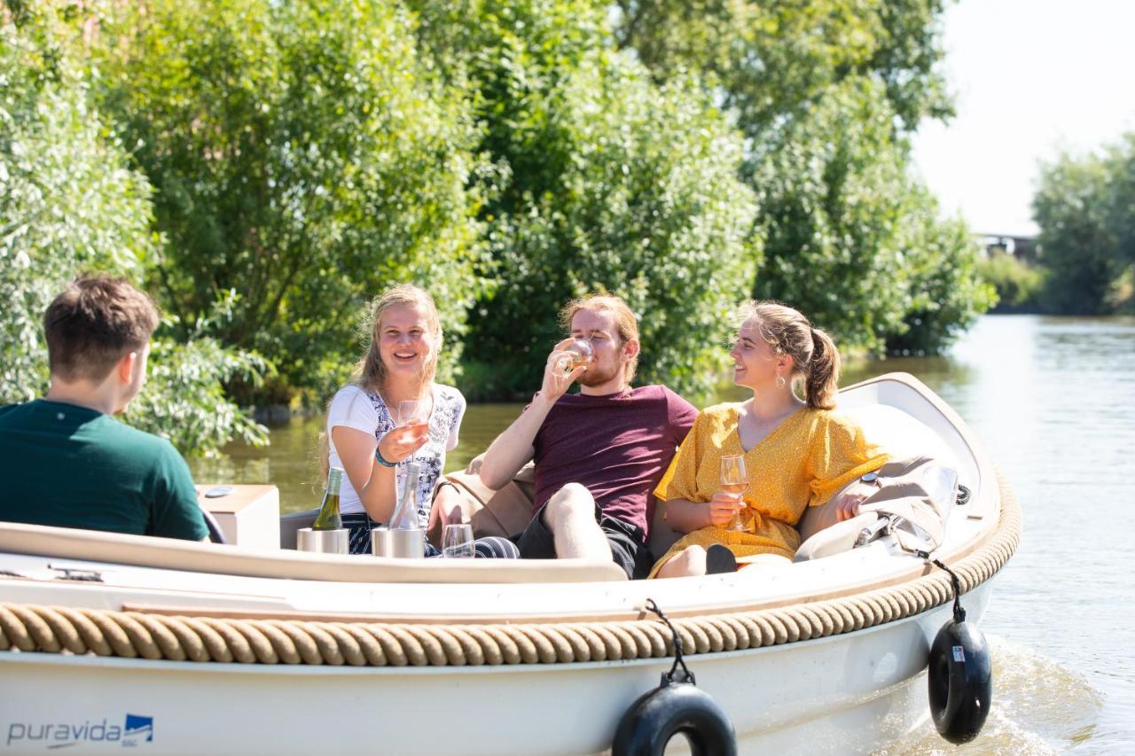 Pod Huisje Met Hottub Dokkum Extérieur photo