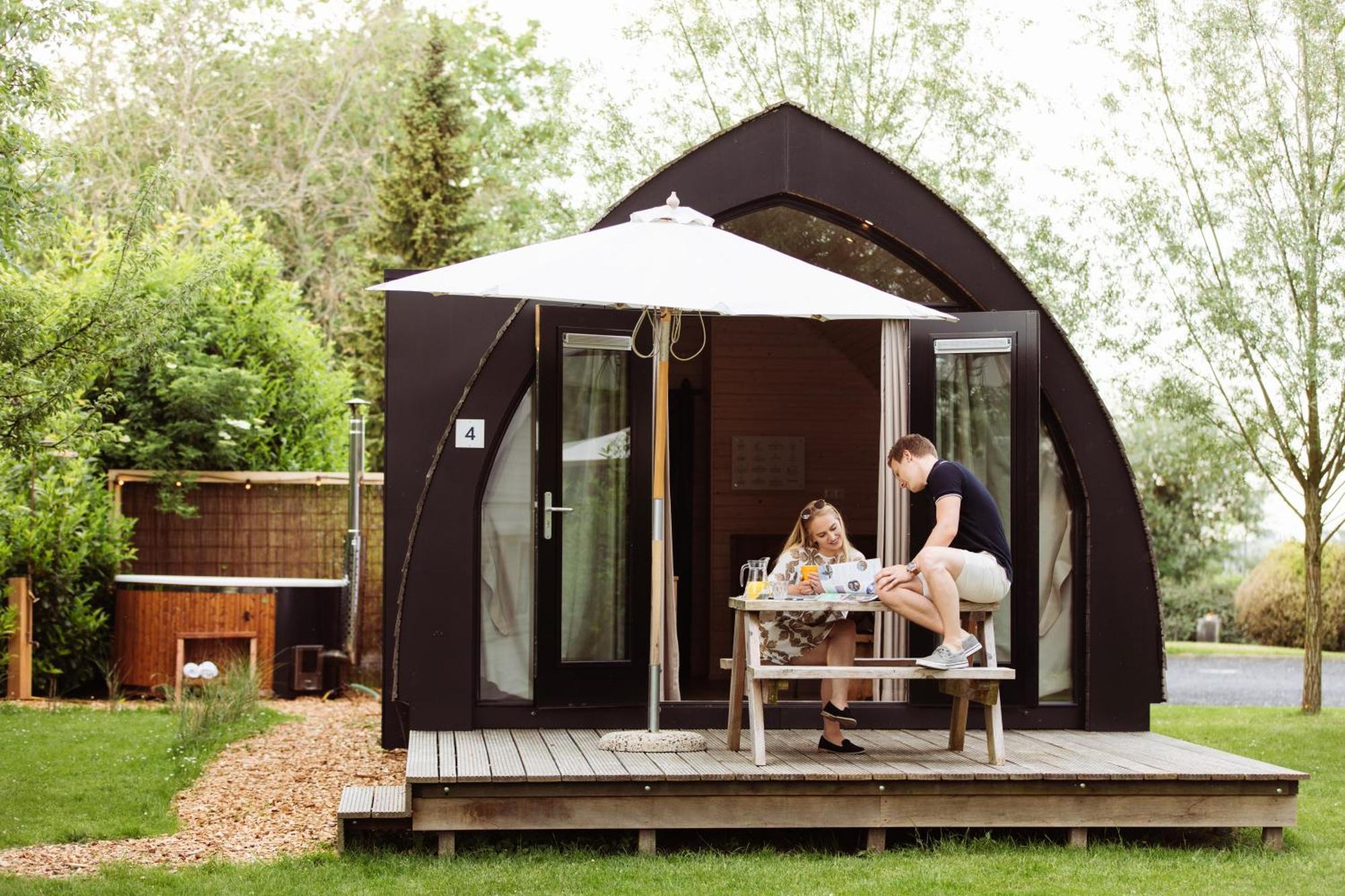 Pod Huisje Met Hottub Dokkum Extérieur photo